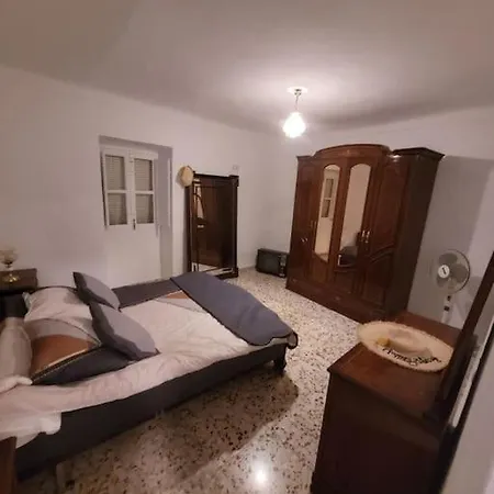 Maison Clemence * Cabra del Santo Cristo