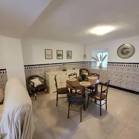 Holiday home Maison Clemence