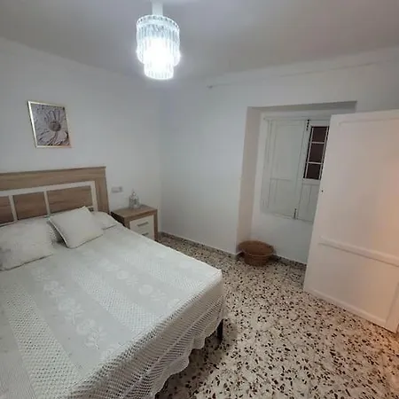 Maison Clemence Holiday home Cabra del Santo Cristo